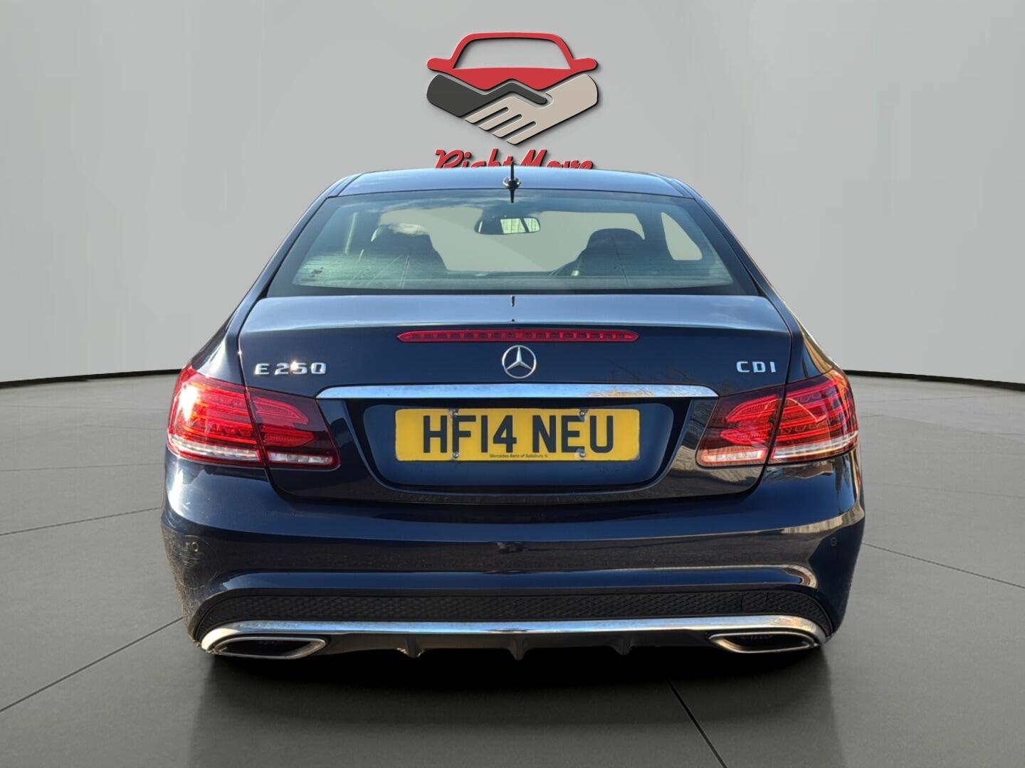 Used Mercedes-Benz E Class for sale - 77017079: Photo 4