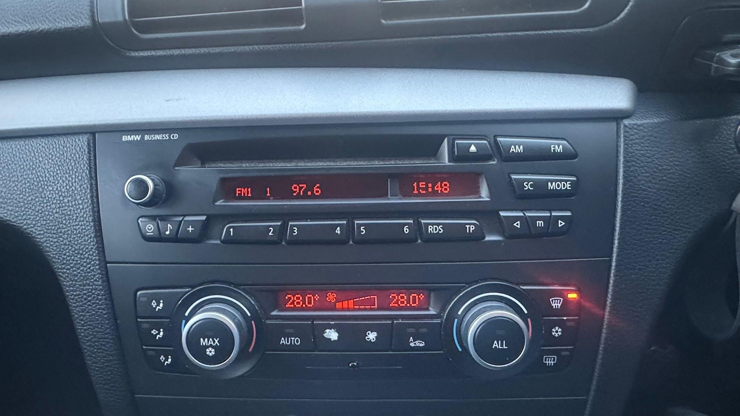 Used BMW 1 Series 2010 for sale - 76936013: Photo 9