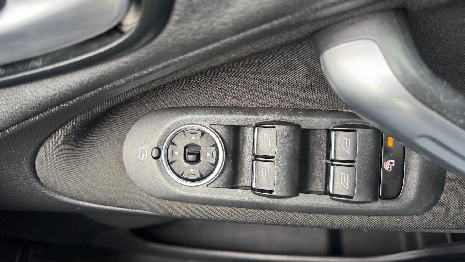 Used Ford S-Max 2014 for sale - 77793944: Photo 20