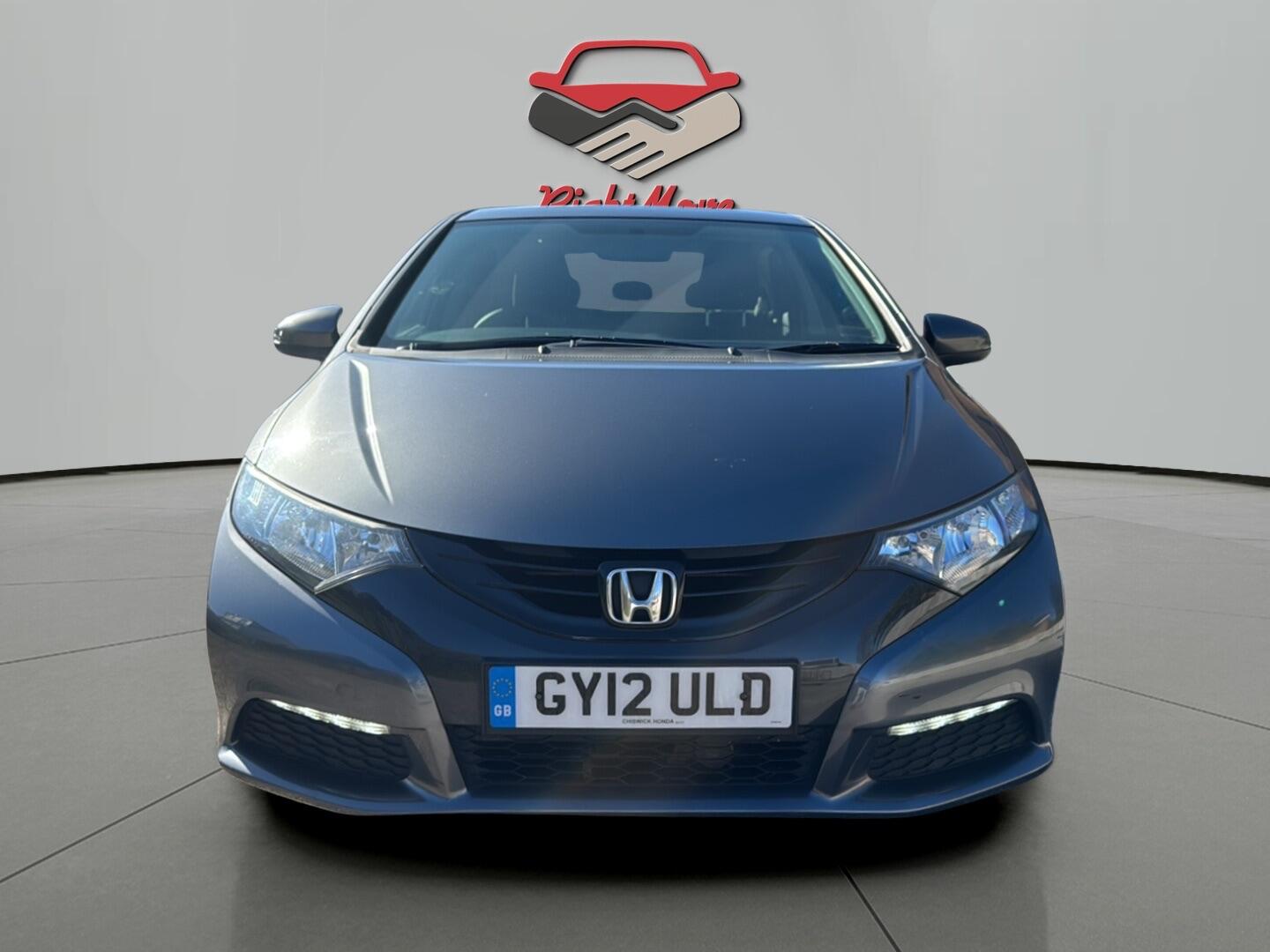 Used Honda Civic 2012 for sale - 76083975: Photo 4