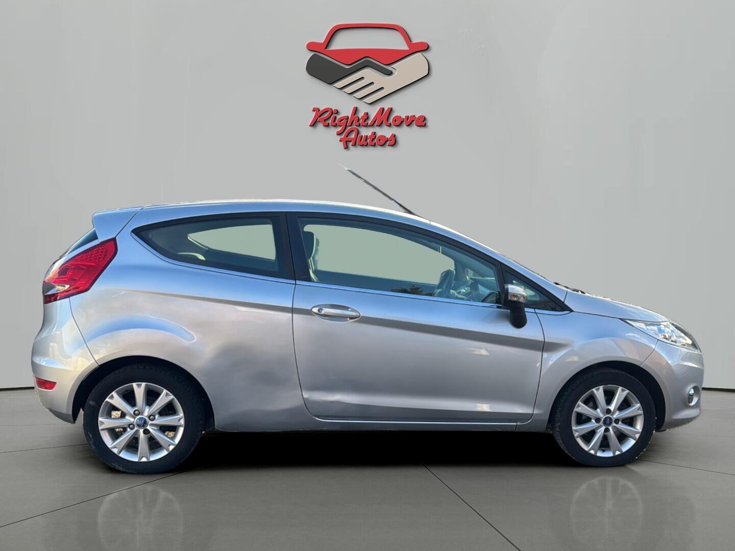 Used Ford Fiesta 2010 for sale - 76671300: Photo 10