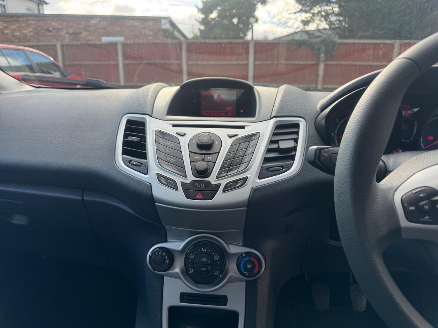 Used Ford Fiesta 2012 for sale - 77564703: Photo 13