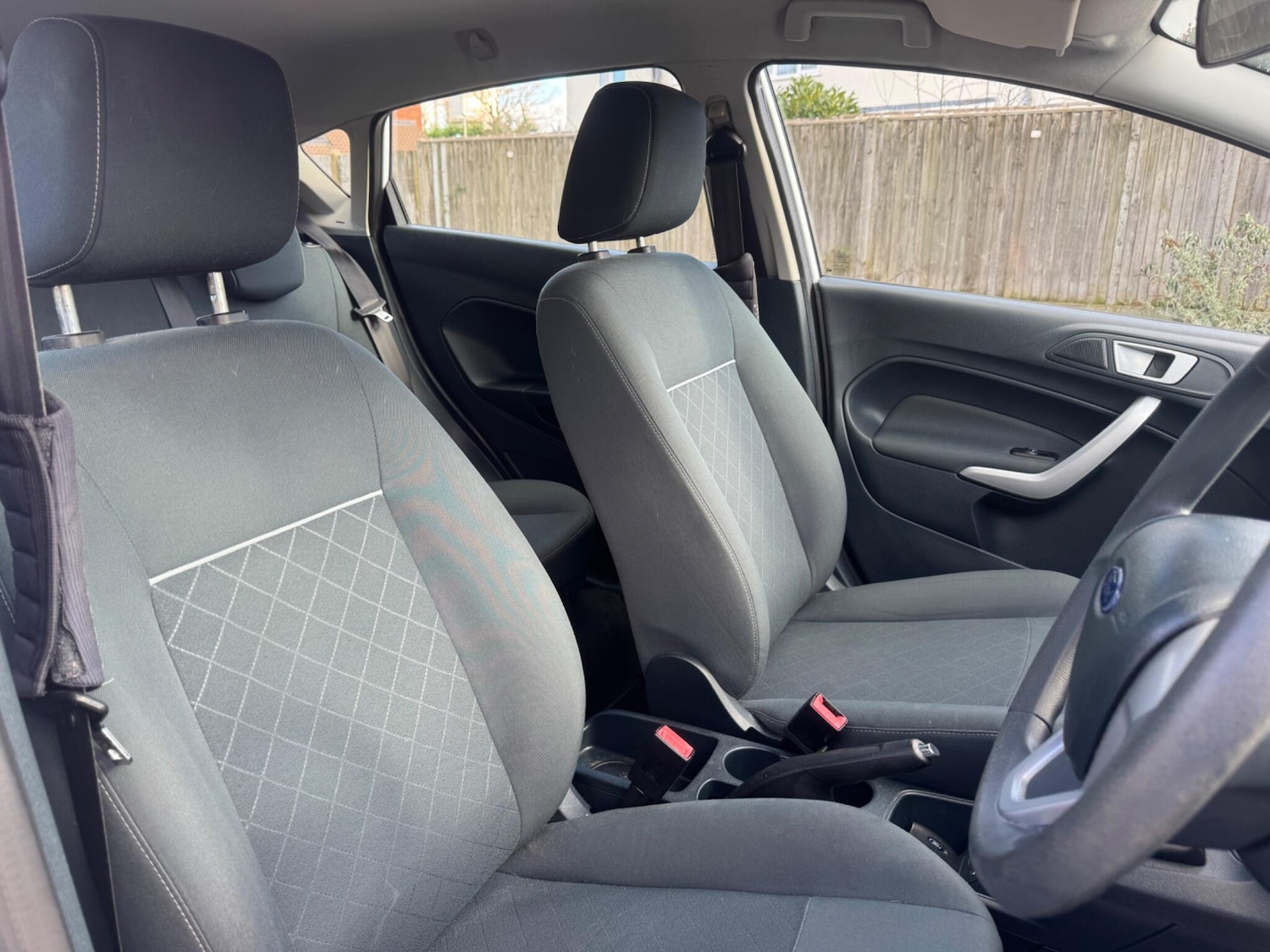 Used Ford Fiesta 2012 for sale - 77564703: Photo 16