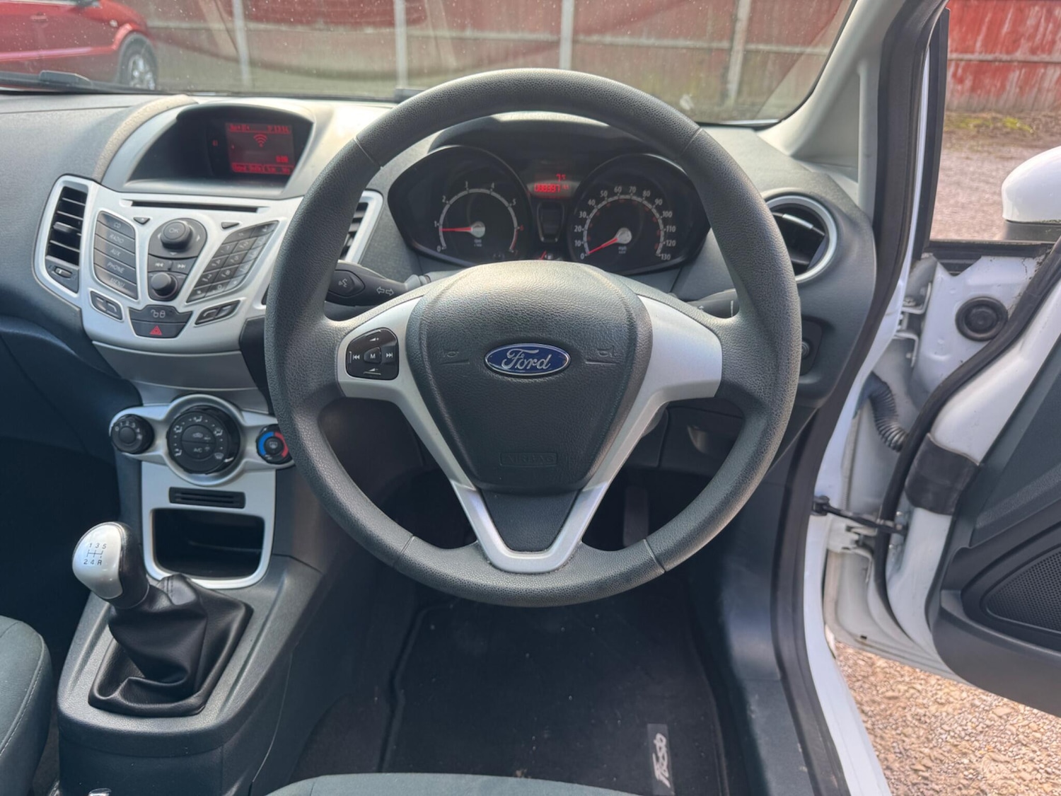 Used Ford Fiesta 2012 for sale - 77564703: Photo 17