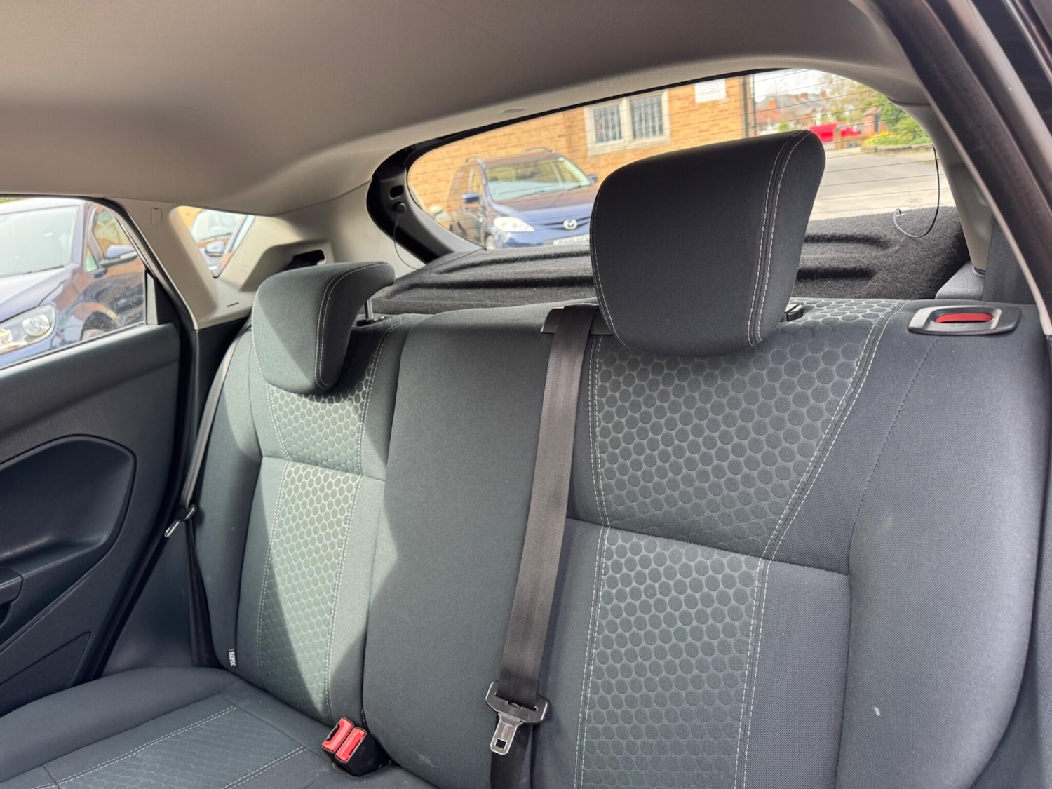 Used Ford Fiesta 2011 for sale - 77982366: Photo 17