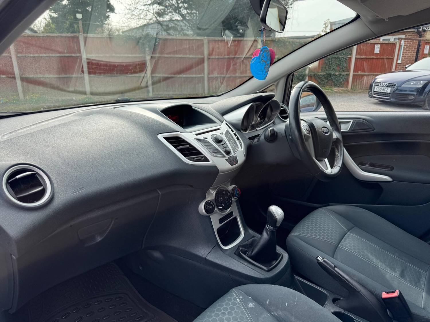 Used Ford Fiesta 2011 for sale - 77982366: Photo 18