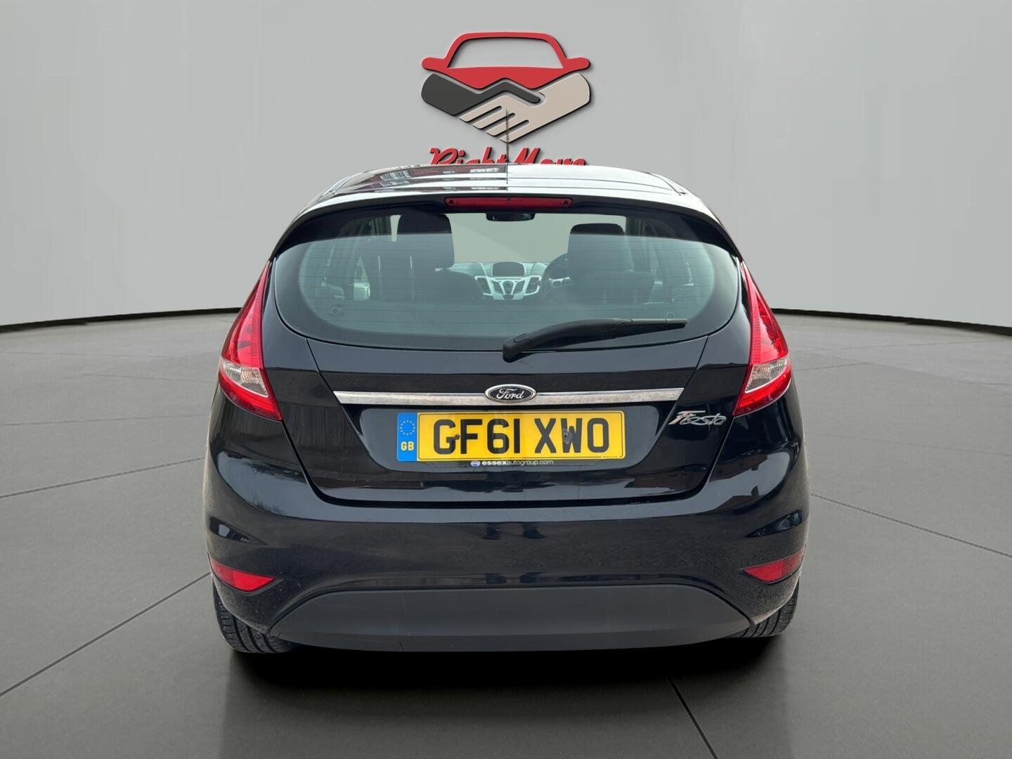 Used Ford Fiesta 2011 for sale - 77982366: Photo 4