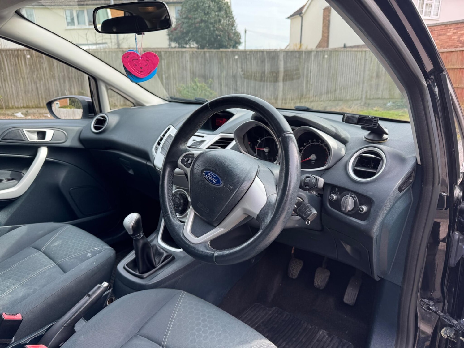 Used Ford Fiesta 2011 for sale - 77982366: Photo 9