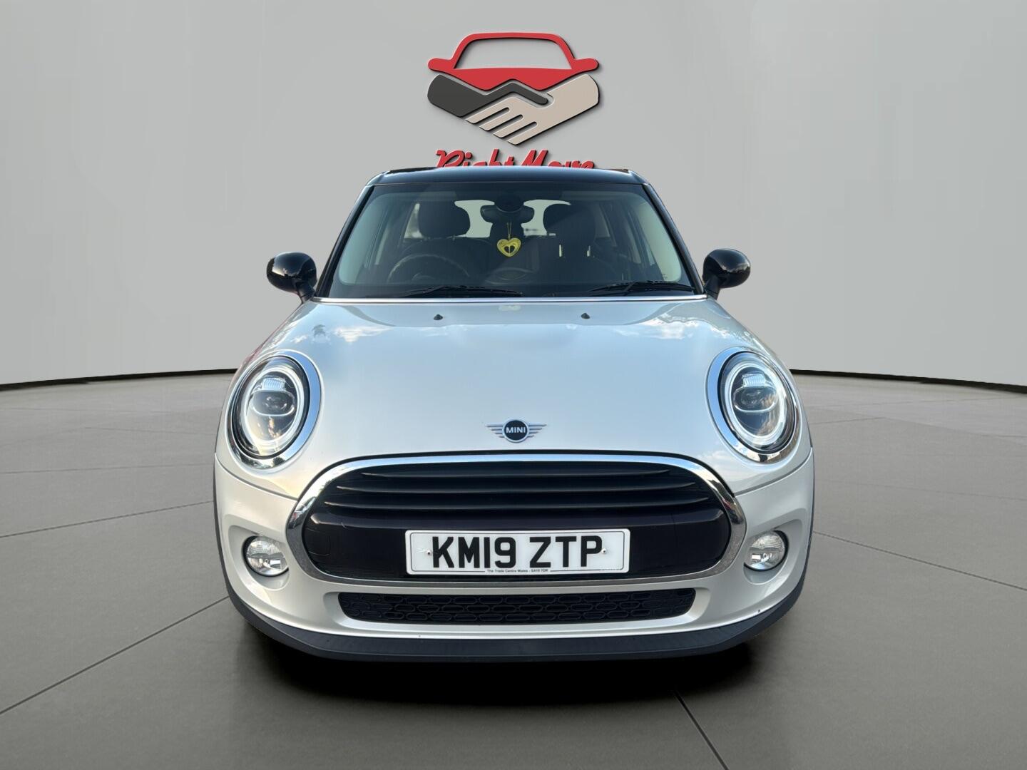 Used MINI Hatch 2019 for sale - 78062601: Photo 3