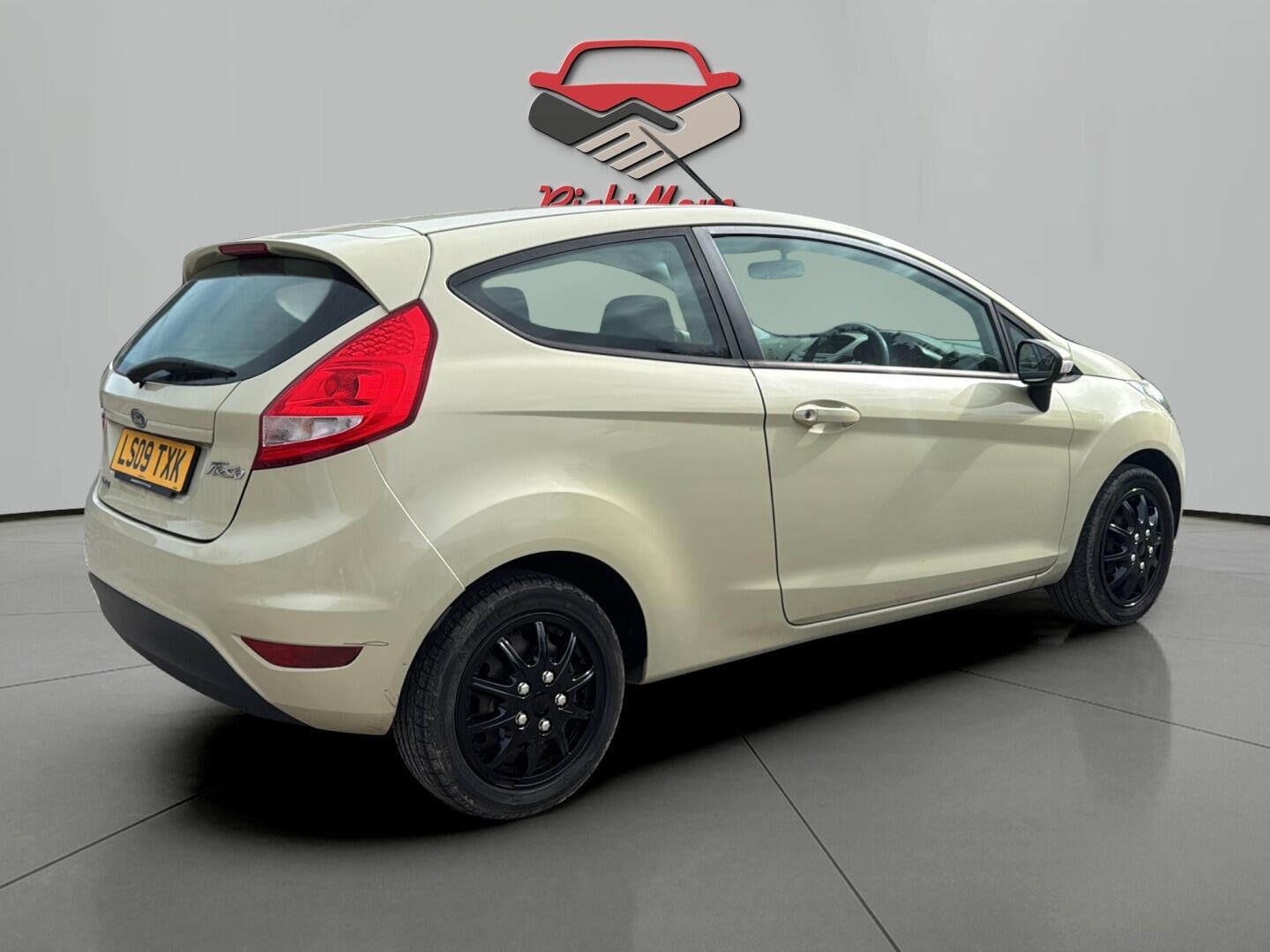 Used Ford Fiesta for sale - 77823935: Photo 5