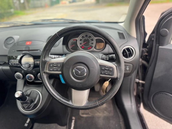 Used Mazda Mazda2 2012 for sale - 76190102: Photo 12