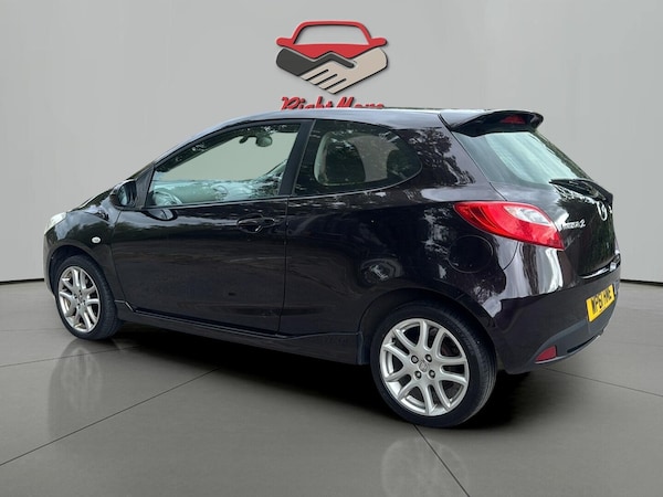 Used Mazda Mazda2 2012 for sale - 76190102: Photo 3