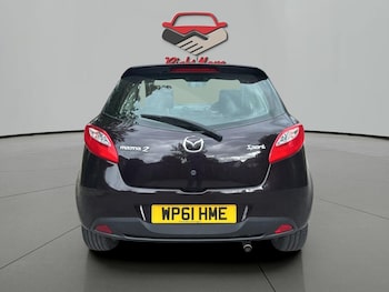 Used Mazda Mazda2 2012 for sale - 76190102: Photo 4