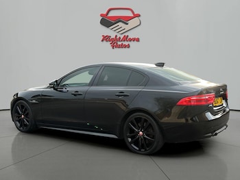 Used Jaguar XE 2017 for sale - 76952892: Photo