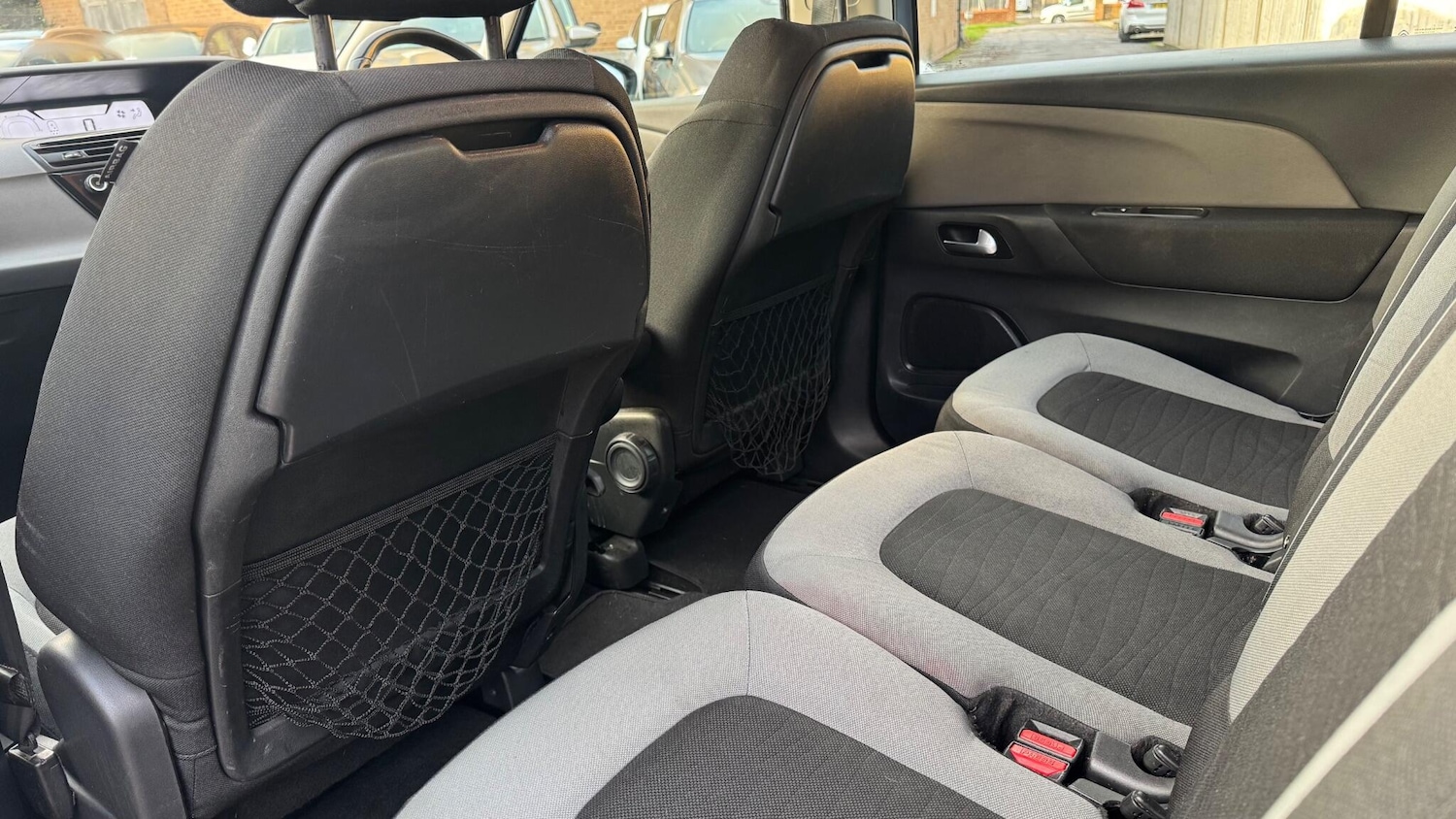 Used Citroen C4 Grand Picasso 2015 for sale - 76633469: Photo 16