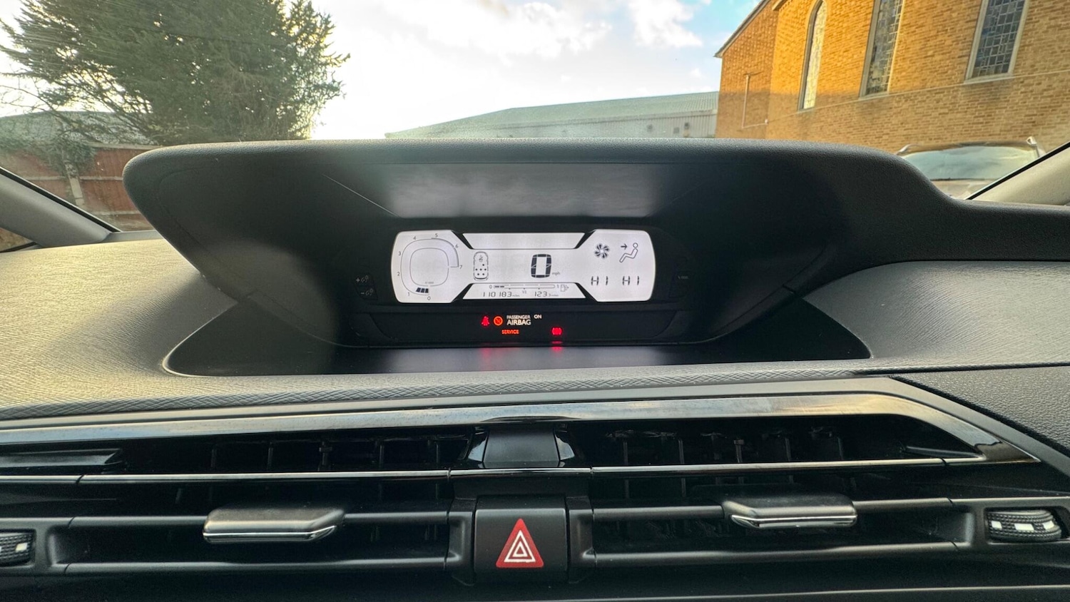 Used Citroen C4 Grand Picasso 2015 for sale - 76633469: Photo 20