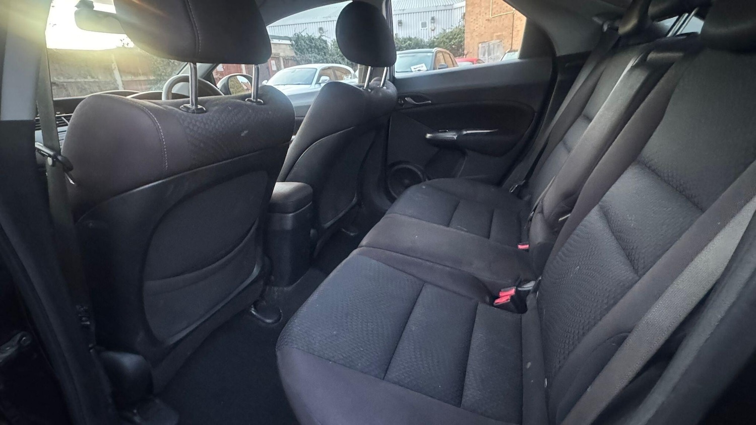 Used Honda Civic 2010 for sale - 76935819: Photo 11