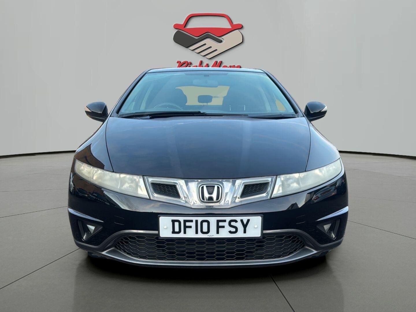 Used Honda Civic 2010 for sale - 76935819: Photo 2