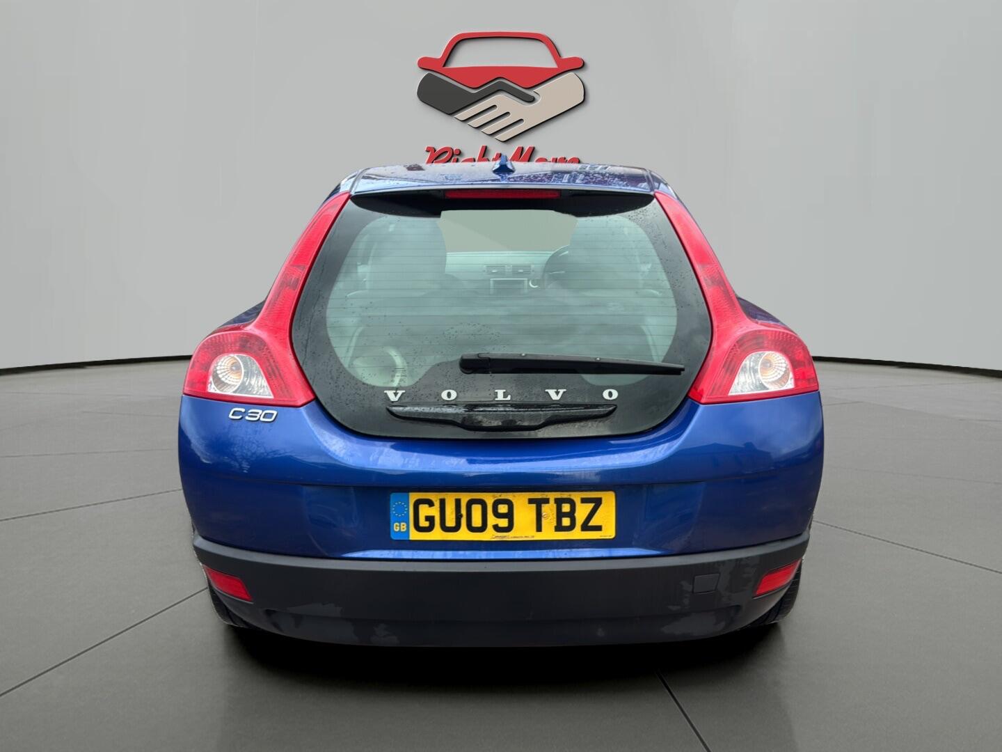 Used Volvo C30 2009 for sale - 77625585: Photo 4
