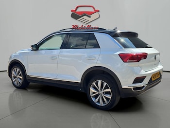 Used Volkswagen T-Roc 2018 for sale - 78516982: Photo