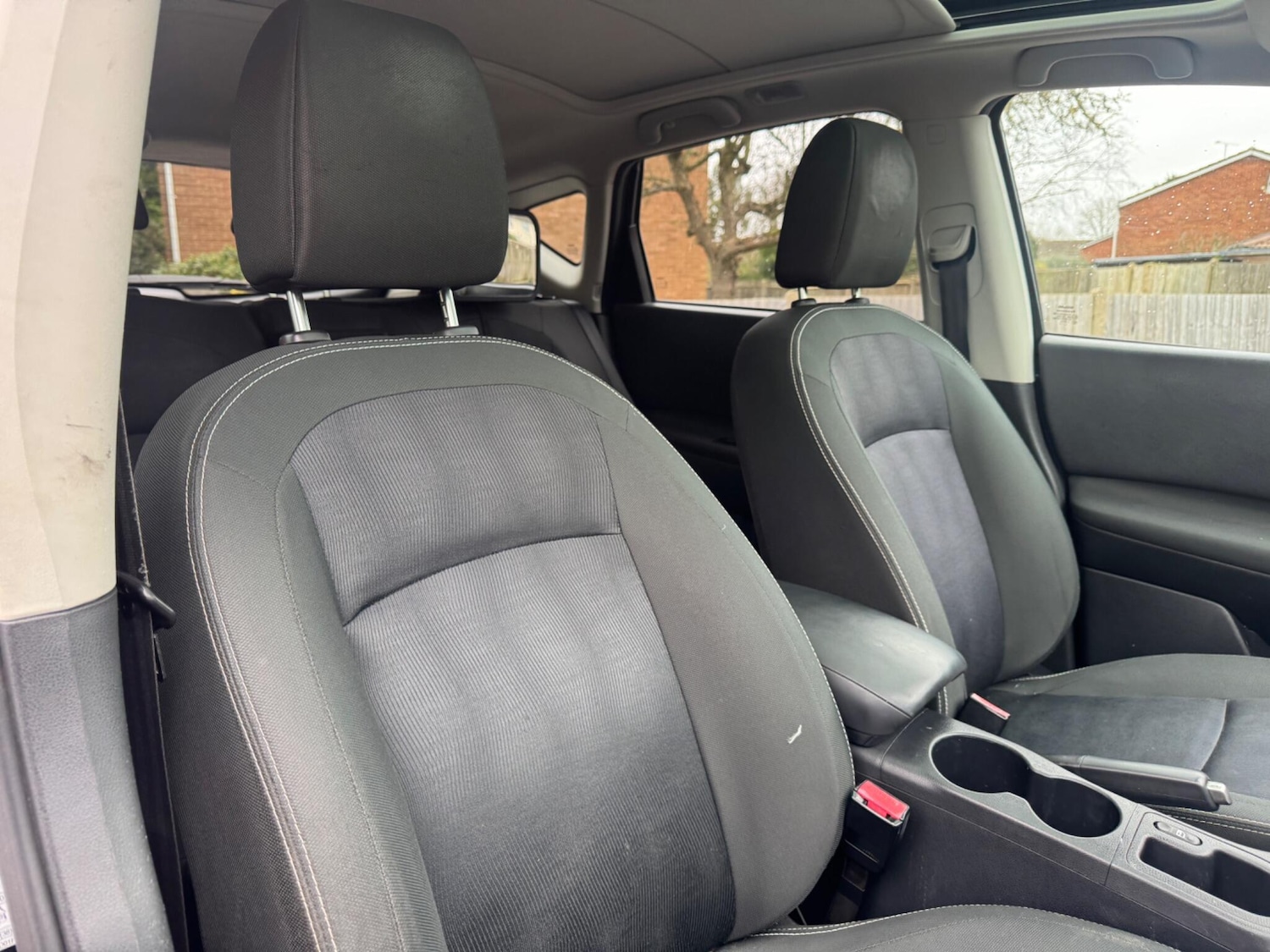 Used Nissan Qashqai 2012 for sale - 77632966: Photo 14