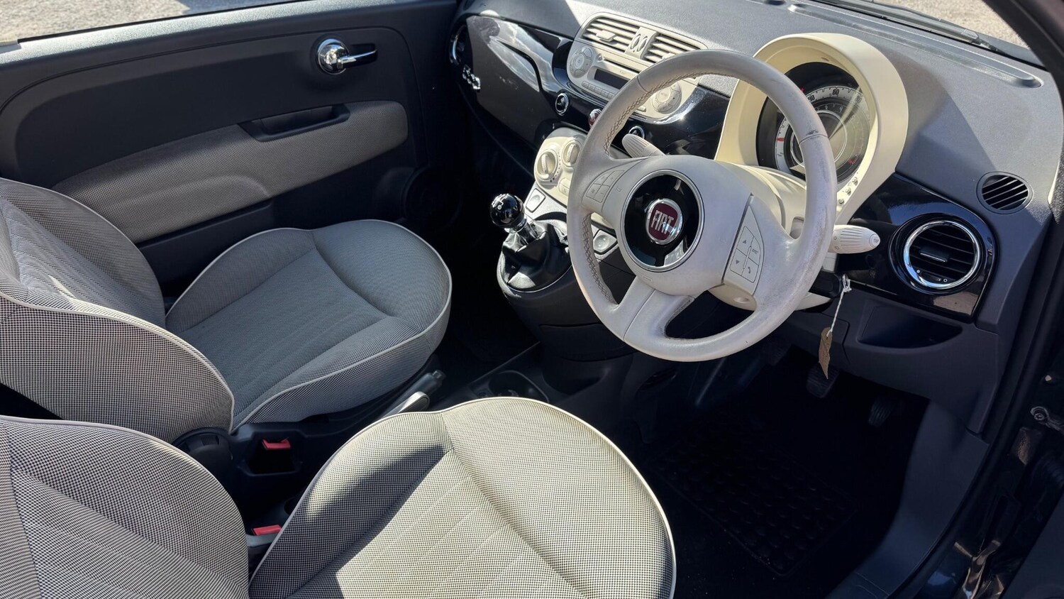 Used Fiat 500 2011 for sale - 77839243: Photo 9