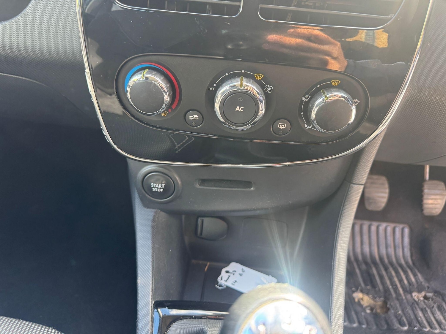 Used Renault Clio 2014 for sale - 78147755: Photo 9