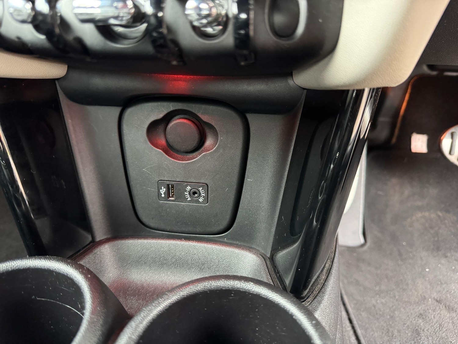 Used MINI Convertible 2016 for sale - 77598678: Photo 18