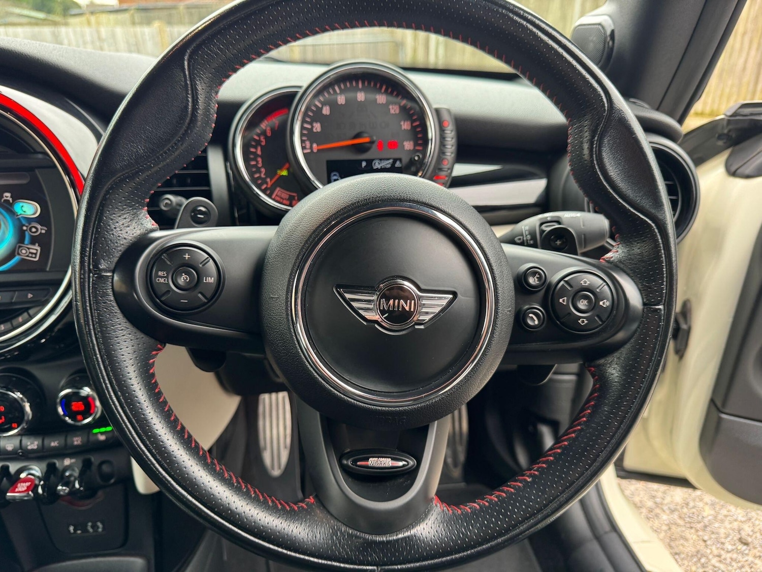 Used MINI Convertible 2016 for sale - 77598678: Photo 19