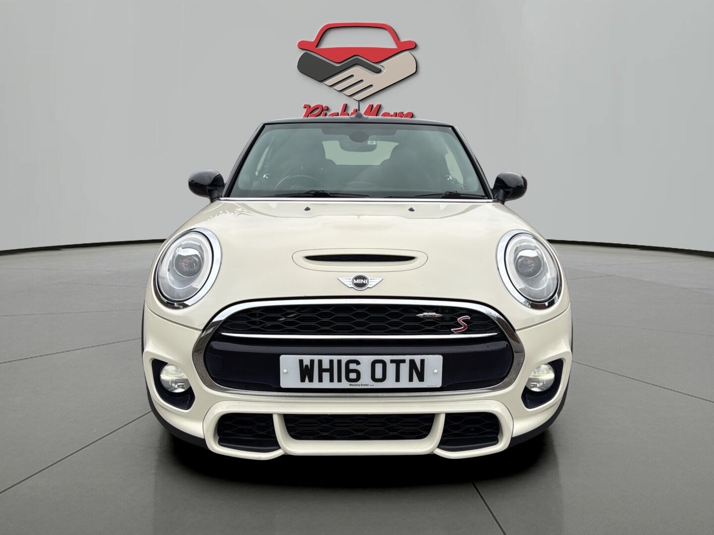 Used MINI Convertible 2016 for sale - 77598678: Photo 2