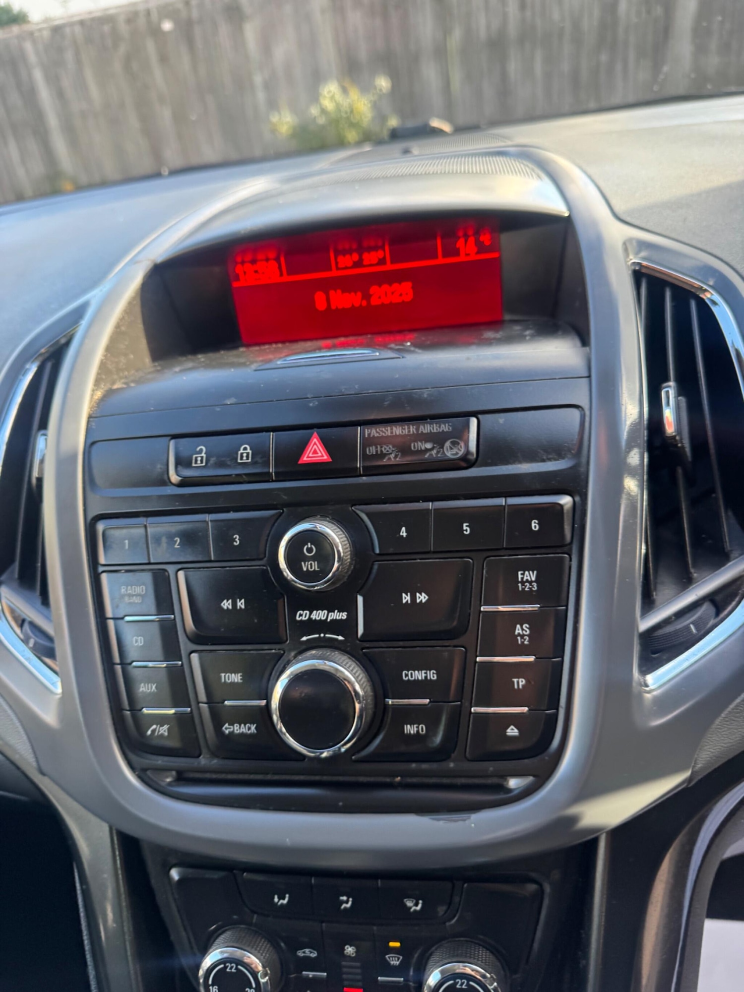 Used Vauxhall Zafira 2015 for sale - 76521621: Photo 10