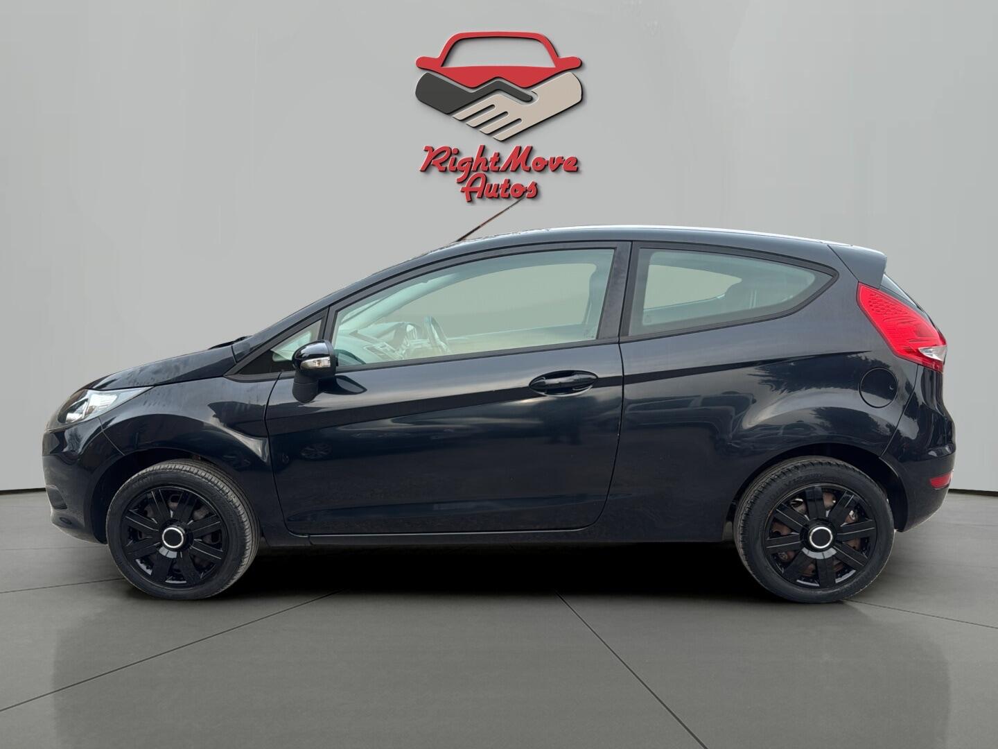 Used Ford Fiesta 2011 for sale - 77993209: Photo 2