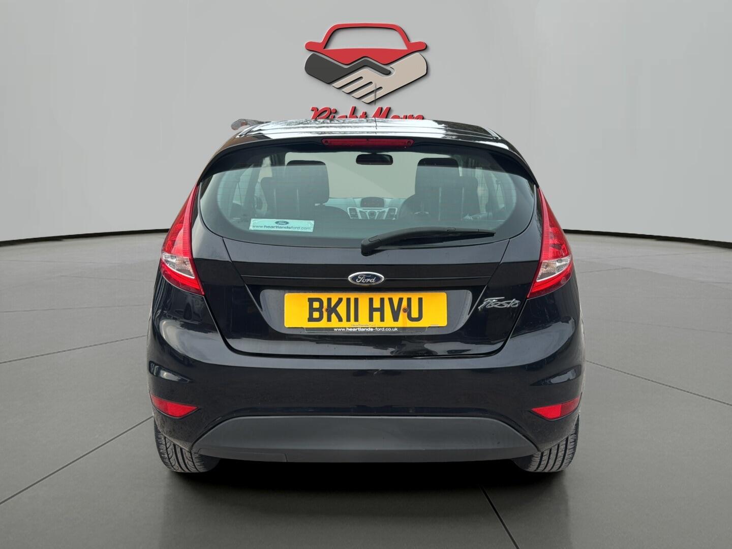 Used Ford Fiesta 2011 for sale - 77993209: Photo 4