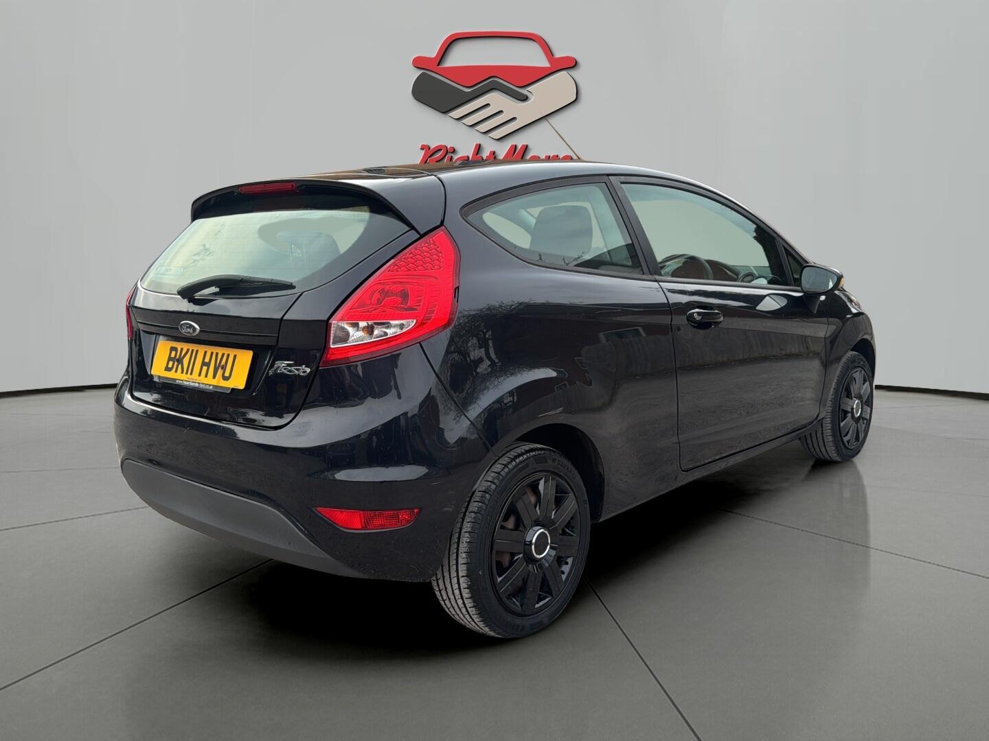 Used Ford Fiesta 2011 for sale - 77993209: Photo 5