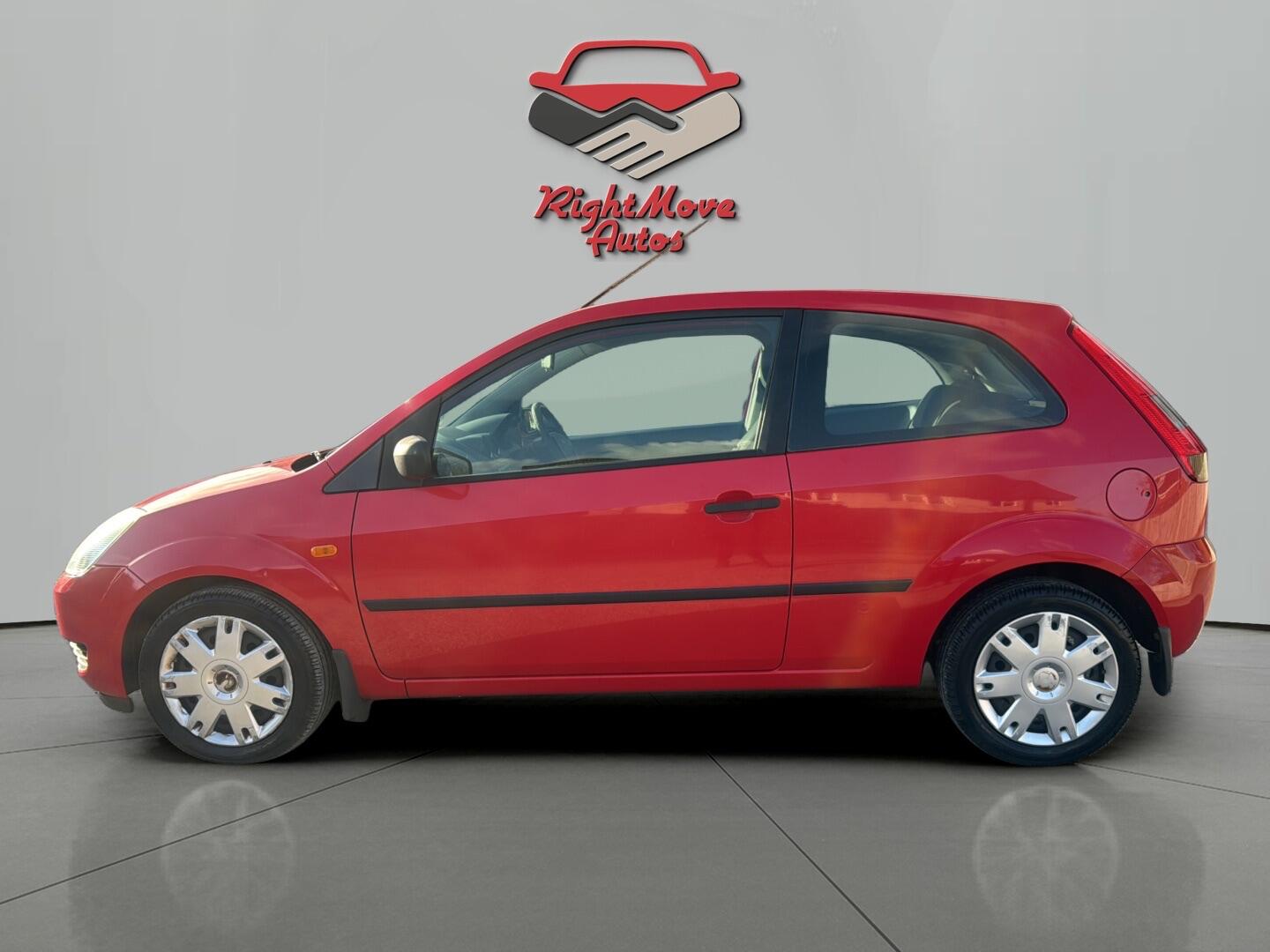 Used Ford Fiesta 2005 for sale - 77838861: Photo 2