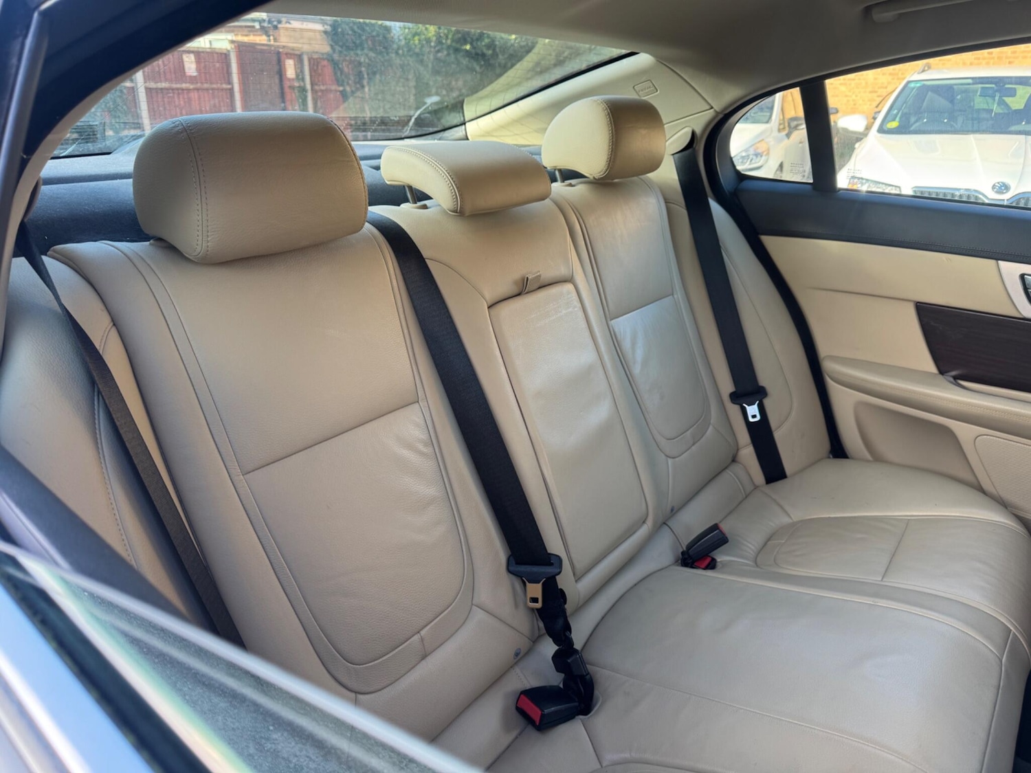 Used Jaguar XF 2011 for sale - 77050154: Photo 18