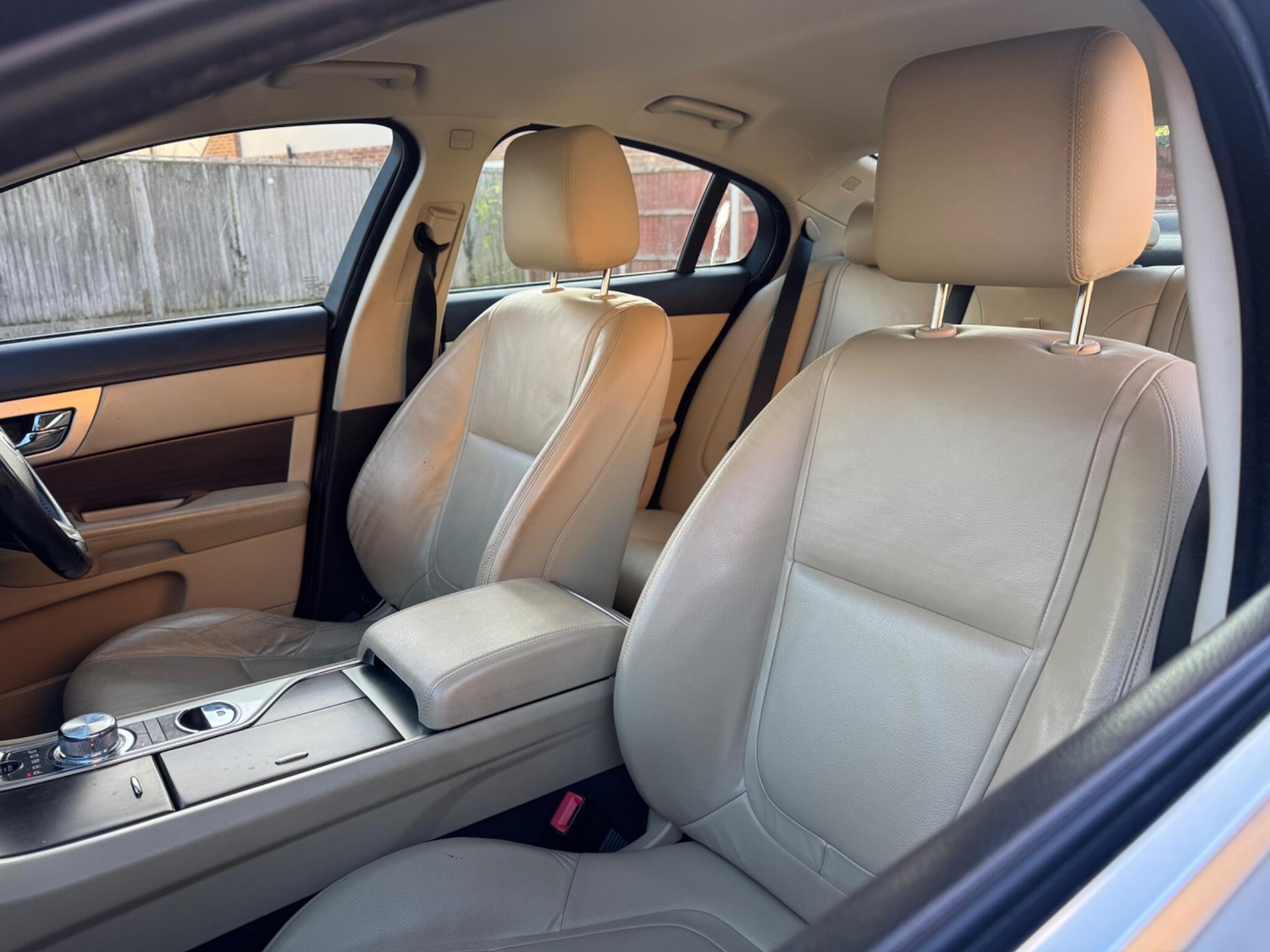 Used Jaguar XF 2011 for sale - 77050154: Photo 20