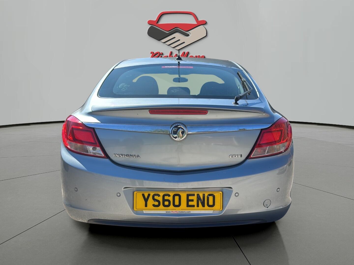 Used Vauxhall Insignia 2011 for sale - 78156529: Photo 4