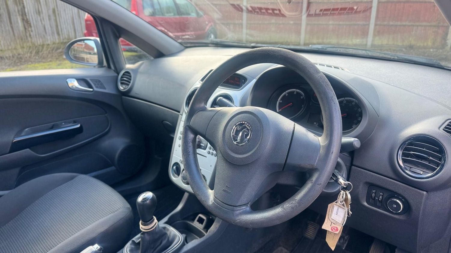 Used Vauxhall Corsa 2011 for sale - 77441112: Photo 9