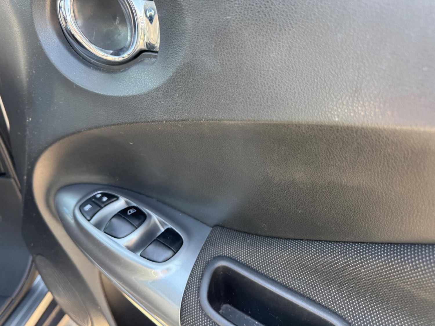 Used Nissan Juke 2011 for sale - 78170229: Photo 10