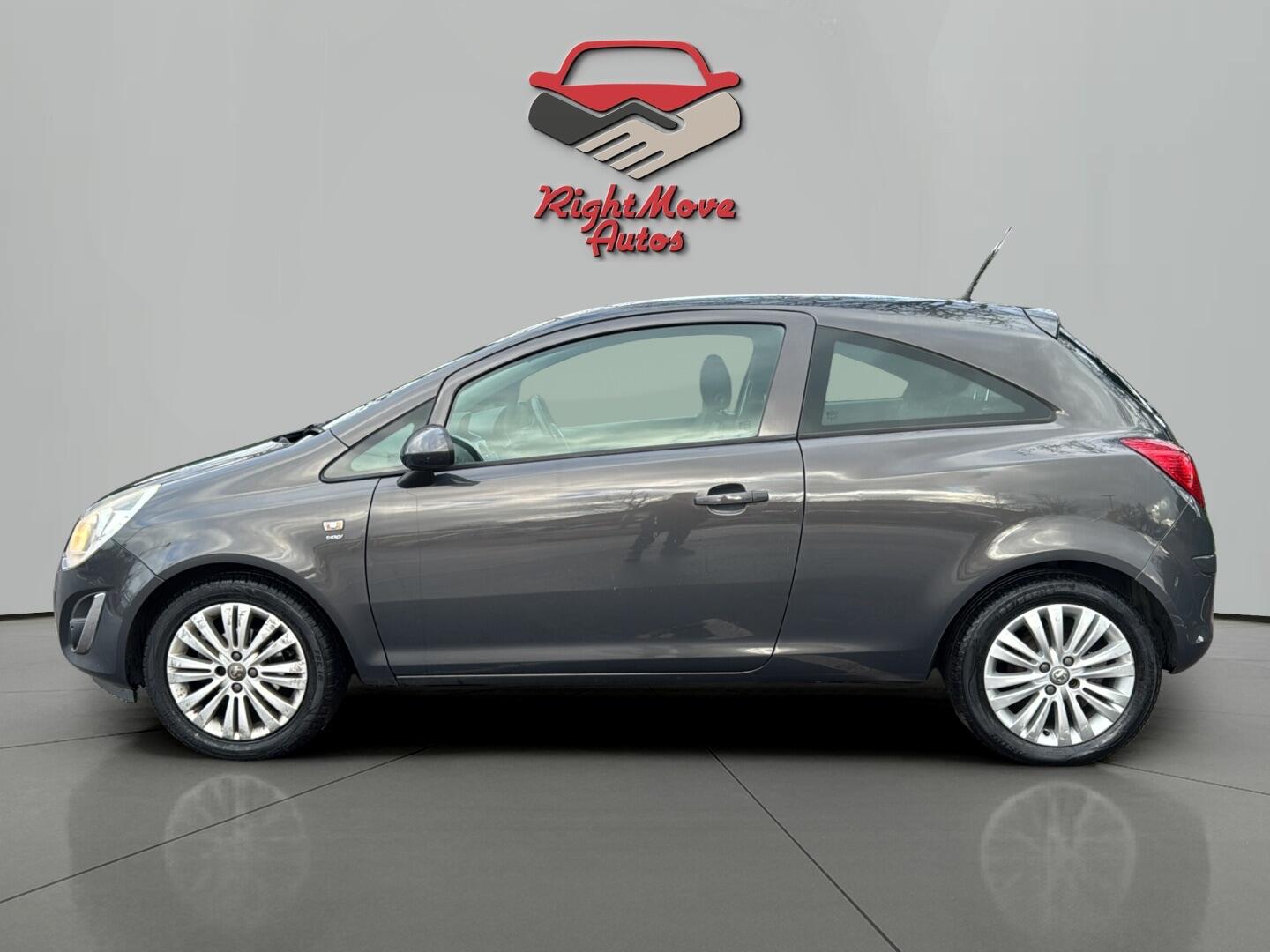 Used Vauxhall Corsa 2013 for sale - 77359043: Photo 2