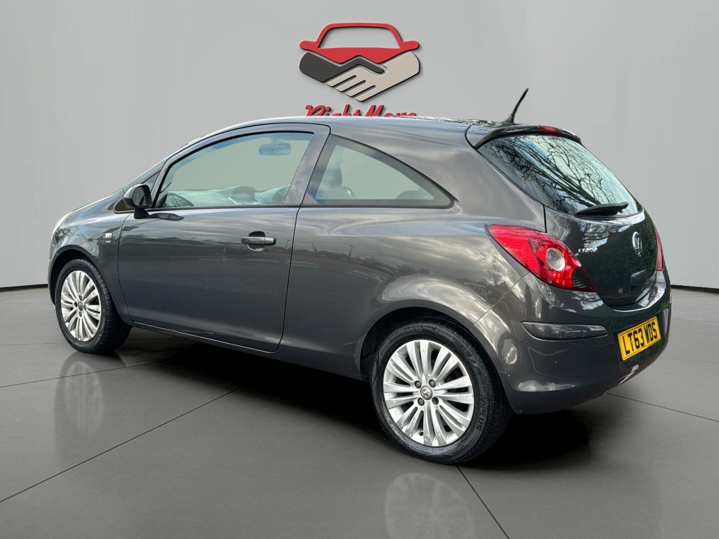 Used Vauxhall Corsa 2013 for sale - 77359043: Photo 3