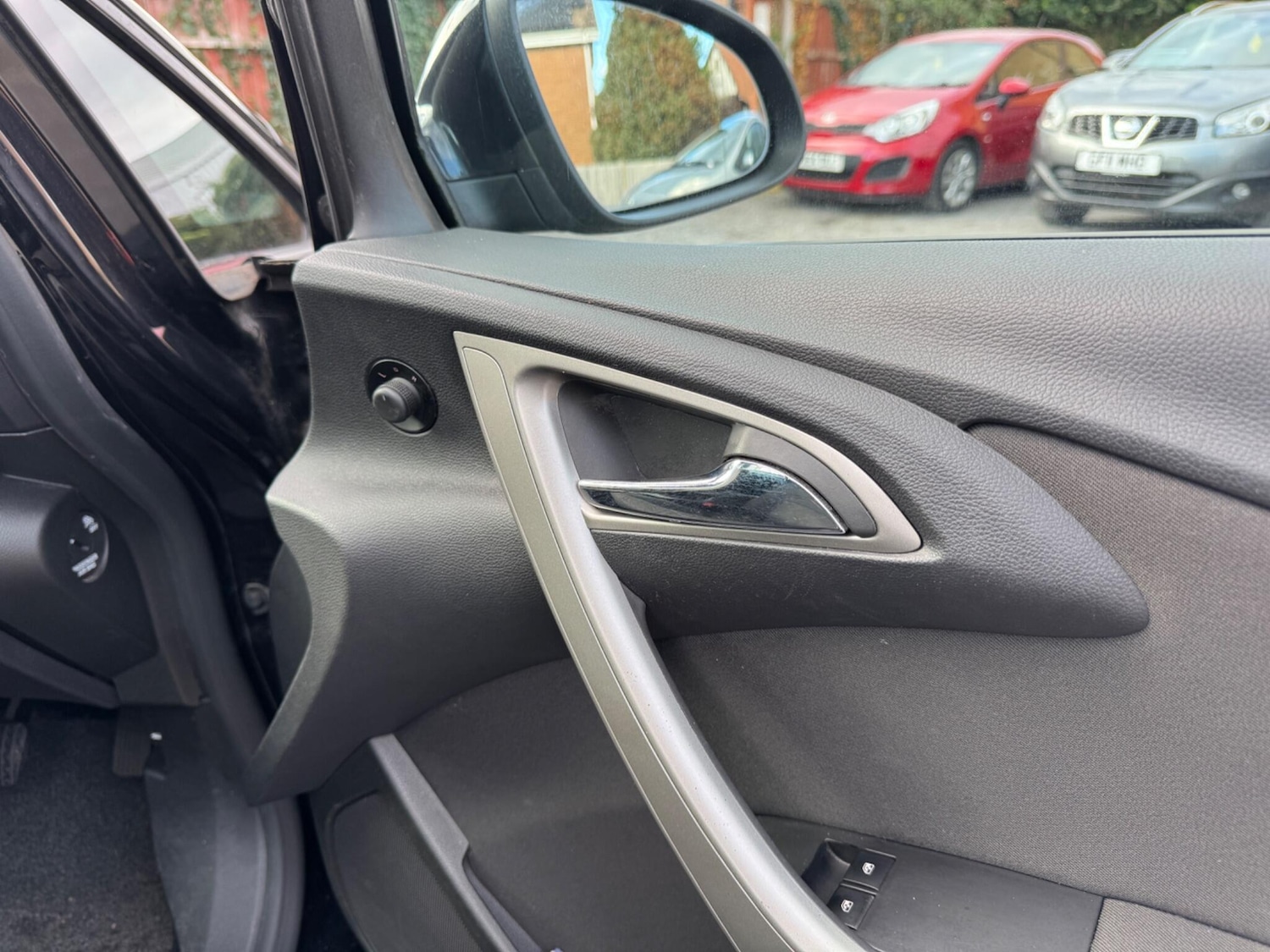 Used Vauxhall Astra 2011 for sale - 76360767: Photo 10