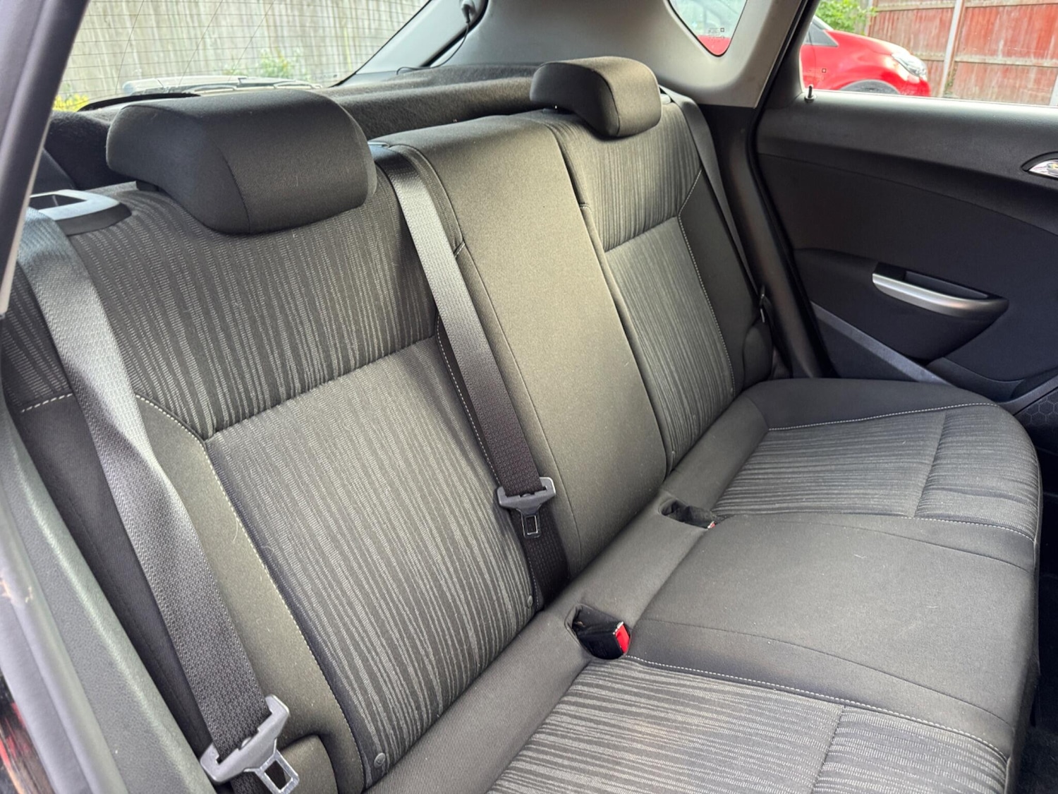 Used Vauxhall Astra 2011 for sale - 76360767: Photo 18