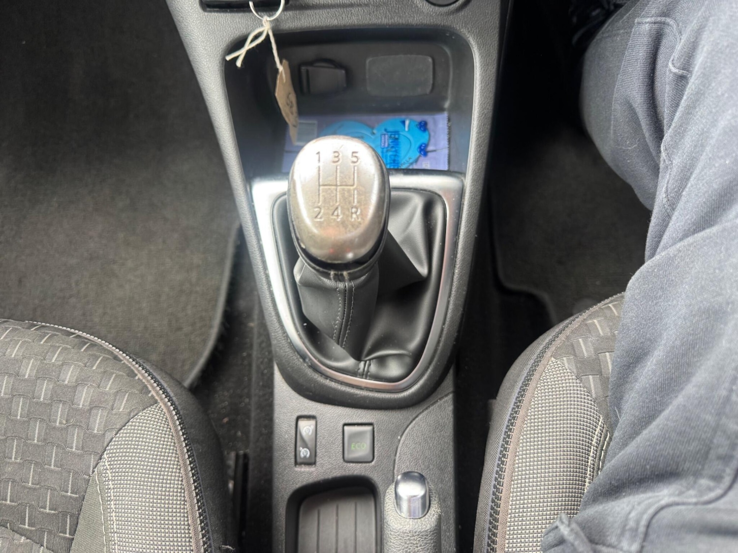 Used Renault Captur 2017 for sale - 76349349: Photo 12