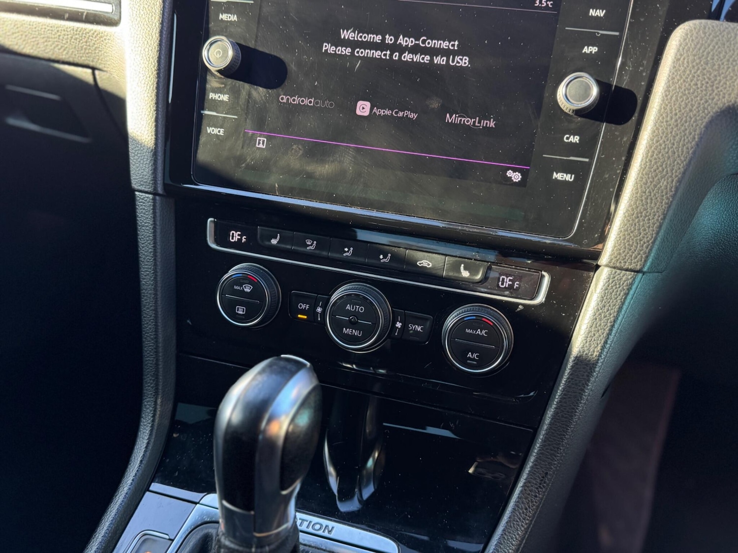 Used Volkswagen Golf 2017 for sale - 77163337: Photo 18