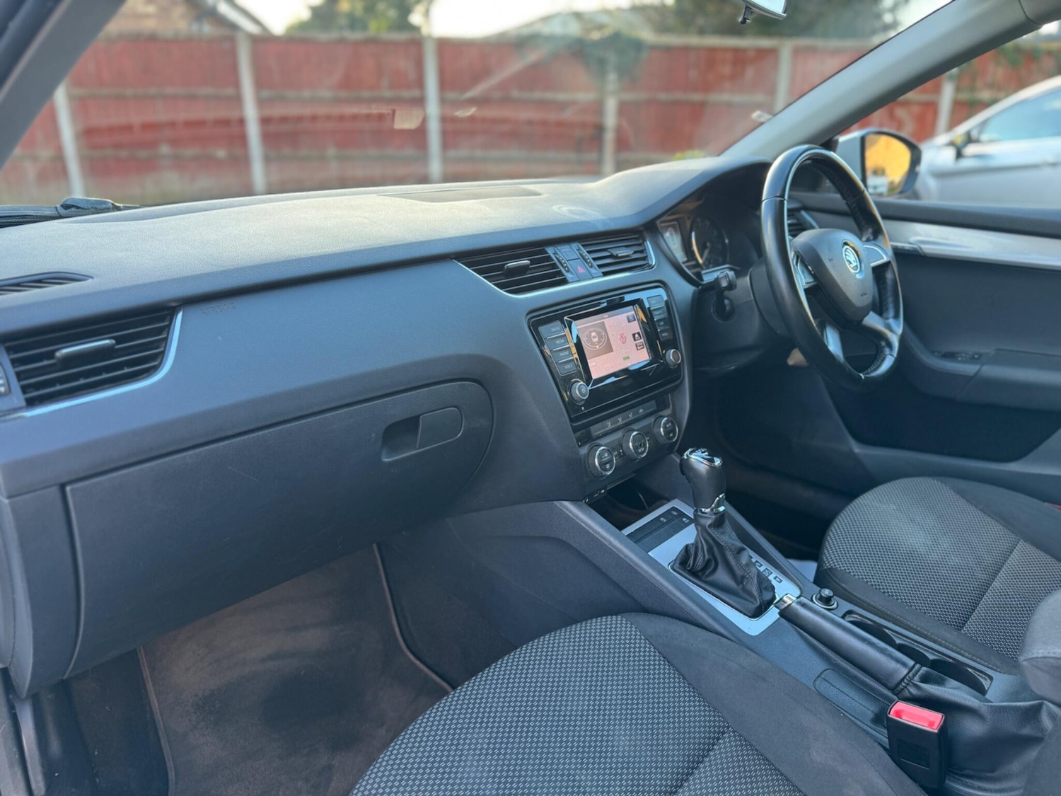 Used Skoda Octavia 2015 for sale - 77015328: Photo 25