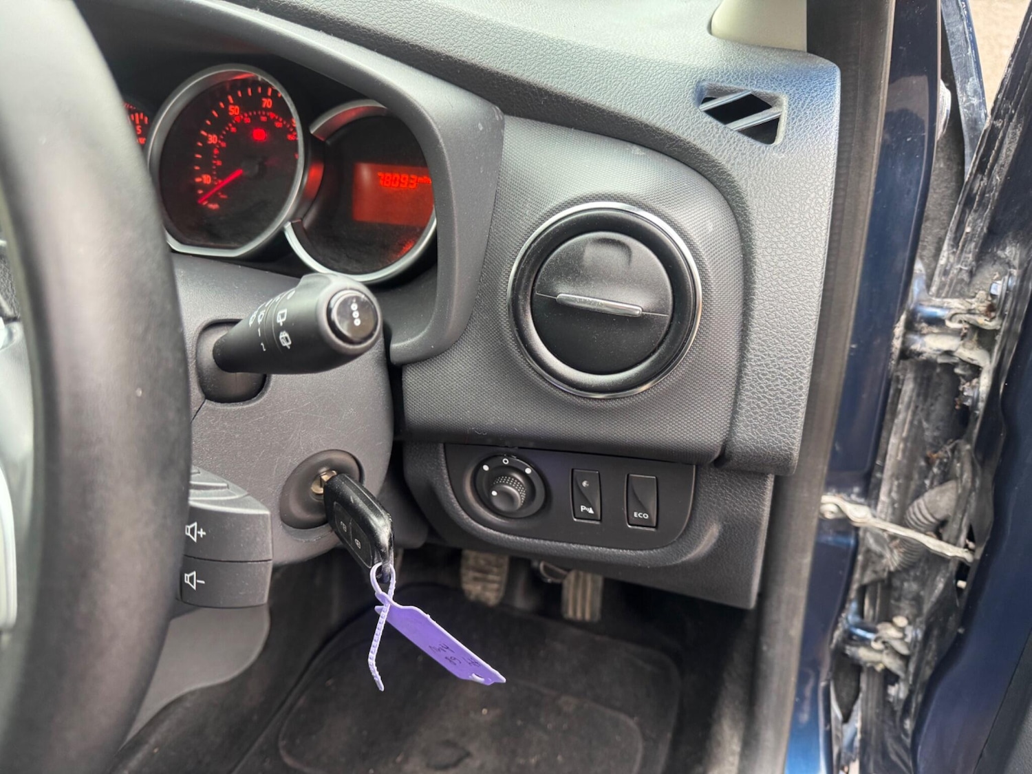 Used Dacia Sandero Stepway 2018 for sale - 77162809: Photo 15