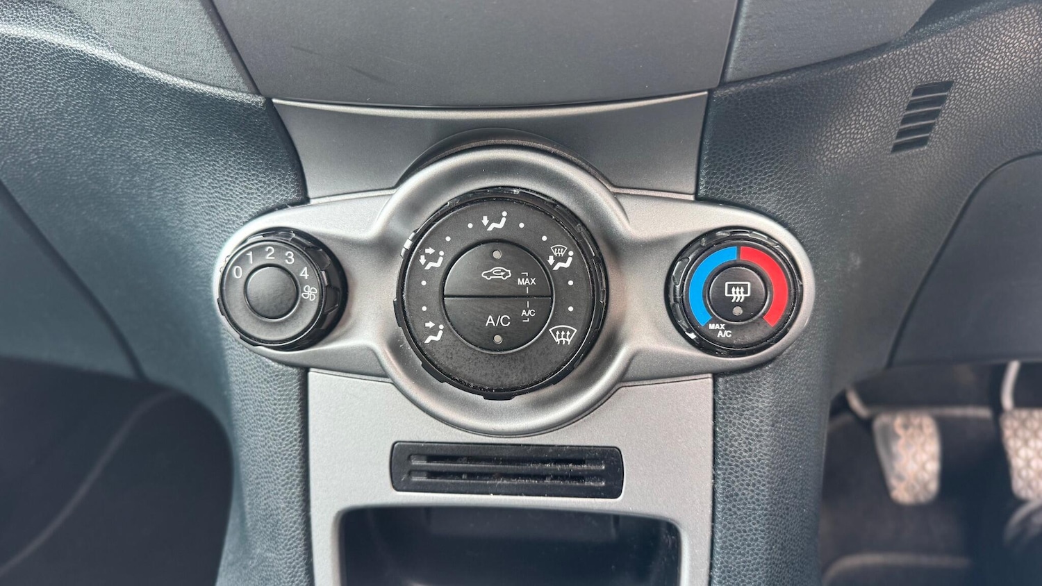 Used Ford Fiesta for sale - 78127349: Photo 16