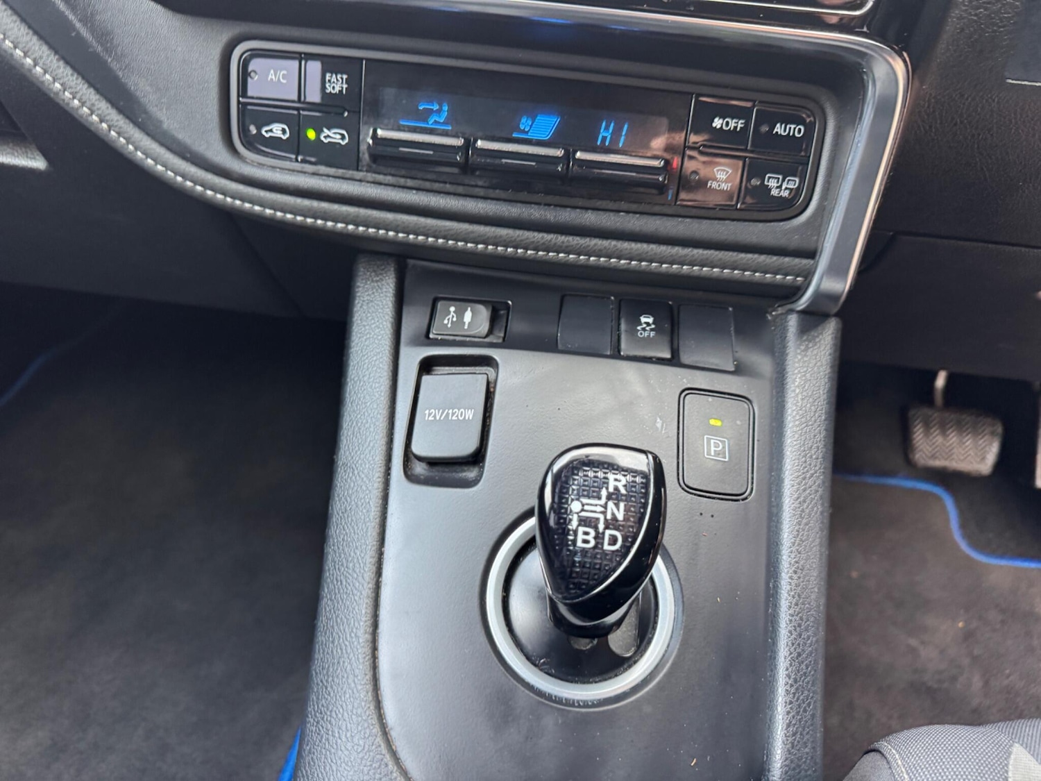 Used Toyota Auris 2015 for sale - 77645985: Photo 14